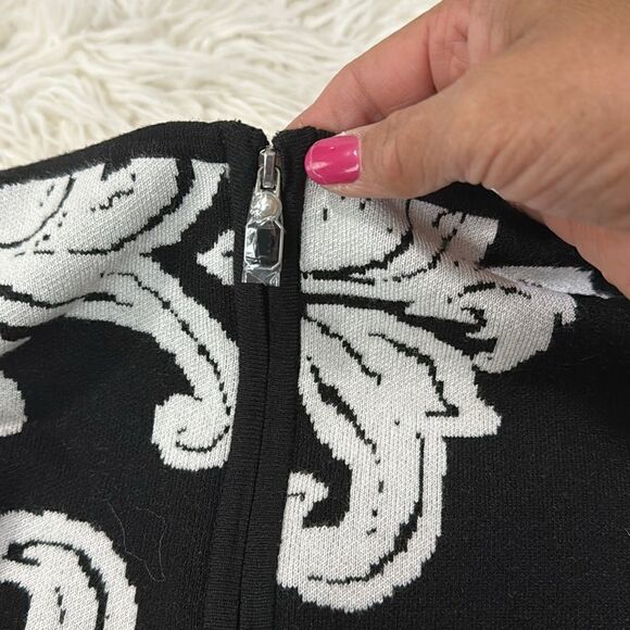 WHITE HOUSE BLACK MARKET SWEATER MINI DRESS NWT SIZE M - Picture 9 of 10